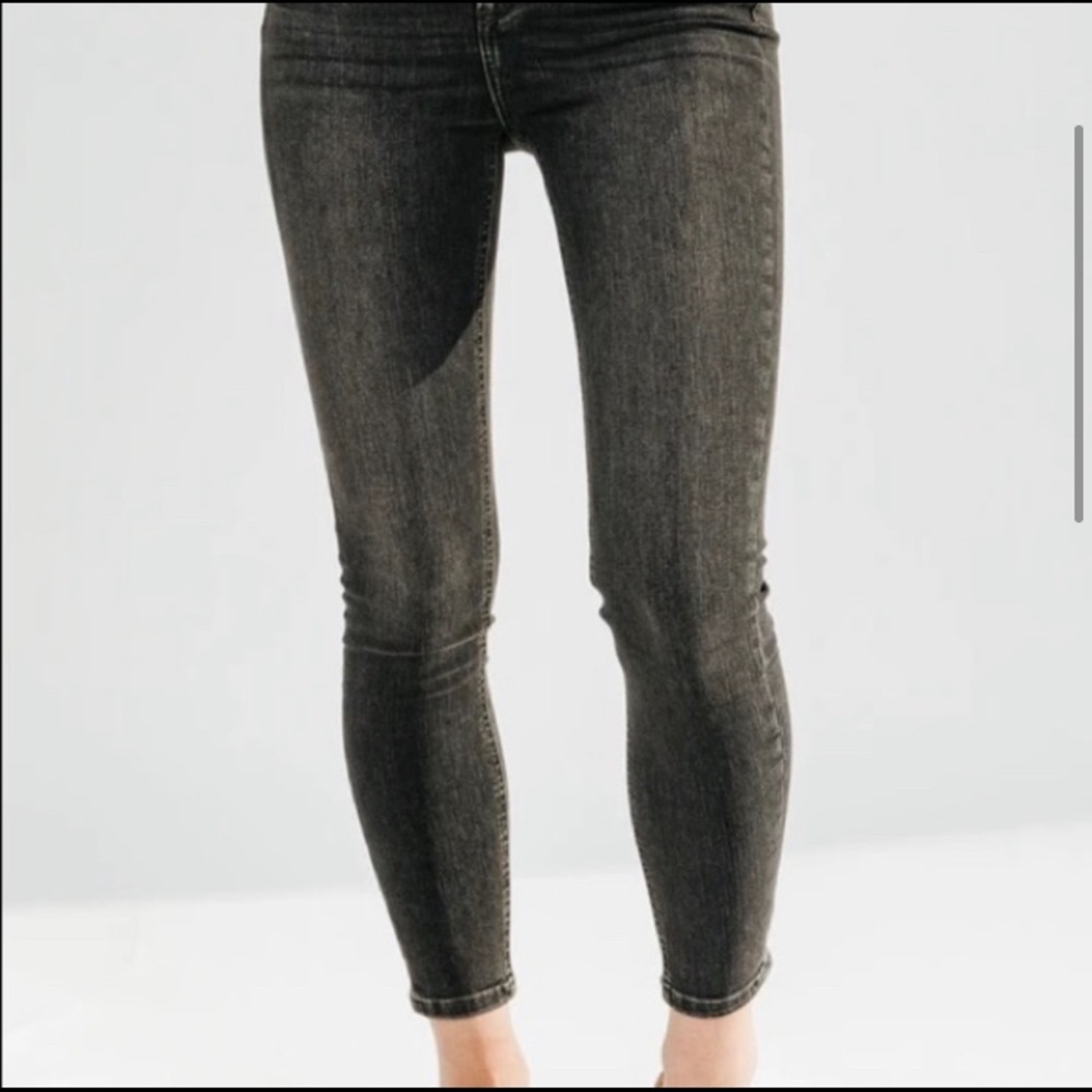 Free People: Montana Skinny Jean in Milkyway 28 - Picture 6 of 16